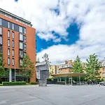 Modern studio in Chelsea, near Sloane Square!